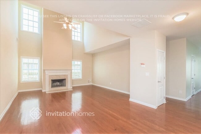 Photo - 3422 Rustic Trail Ln NE