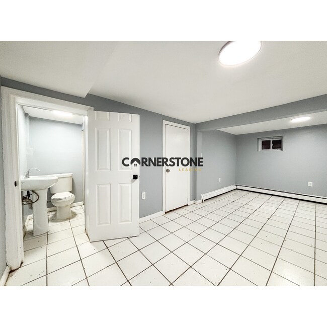 Photo - 64 N 6th St Unit 64 N 6th BSMT