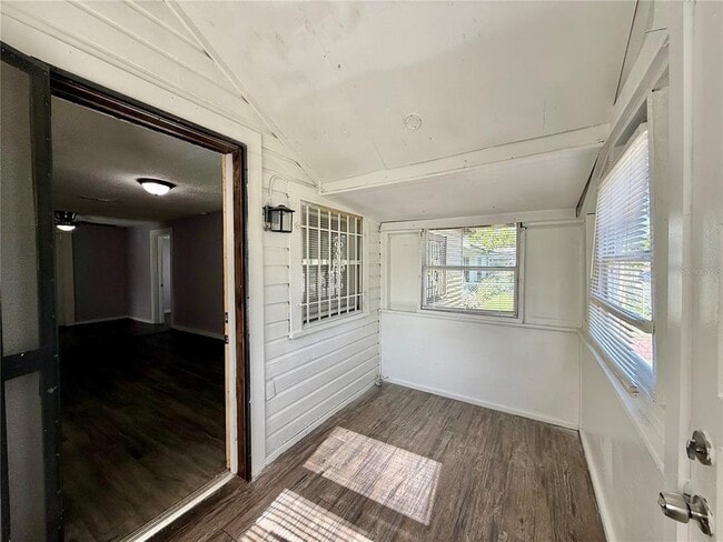 Photo - 3505 E Shadowlawn Ave