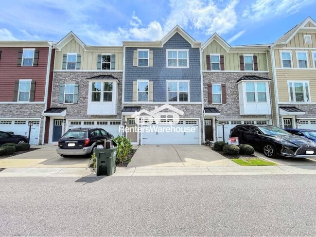 Photo - 943 Centurion Cir