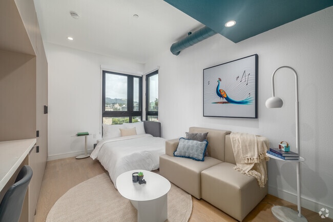 4BR, 4BA - 1,110SF - Bedroom