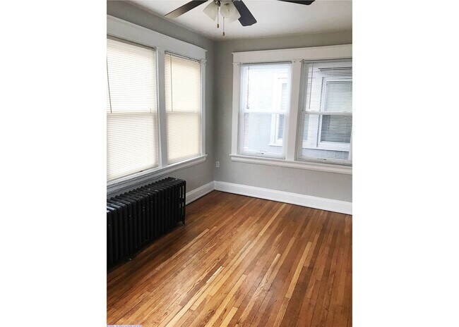 Photo - 3027 Clifton Ave Unidad 3027-07