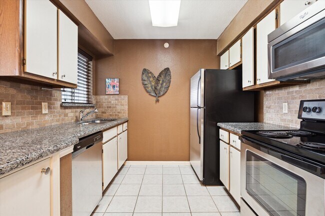 Photo - 18617 Egret Bay Blvd Unit 308