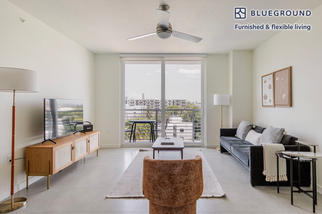 Photo - 729 NW 2nd St Apartamento Unidad FL6-ID149