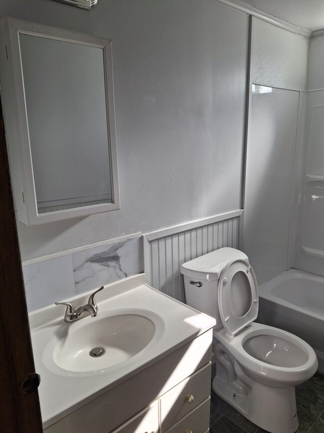 Photo - 3115 Fairlane Rd