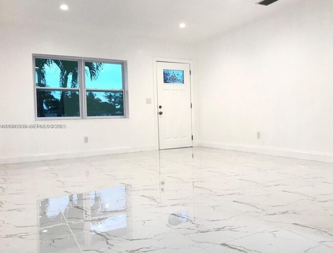 Photo - 6710 SW 18th Ct