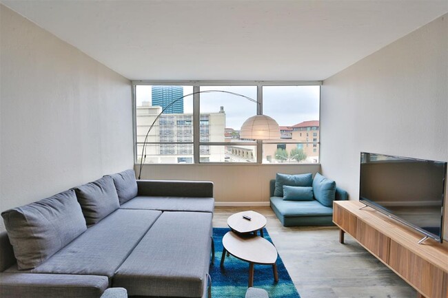 Photo - 1800 Lavaca St Unidad A-608