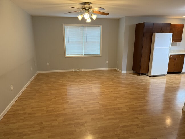 Sala de estar - 279 Saratoga Ave Unidad 279