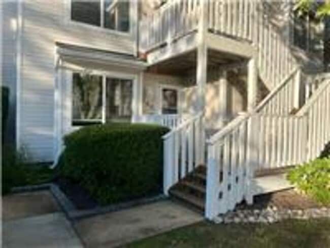 Building Photo - Captains Watch - first floor unit in Virgi...