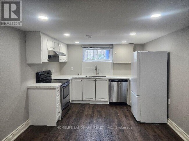 Photo - 2042 Constance Dr