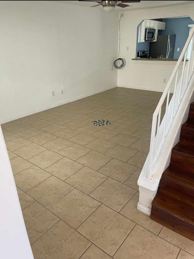 Photo - 1701 Upland Dr Unit 184