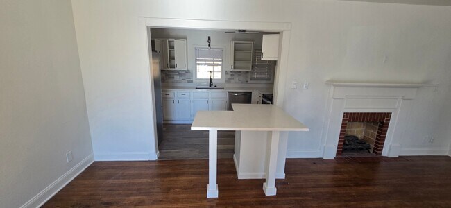 Photo - 3409 Riverside Dr