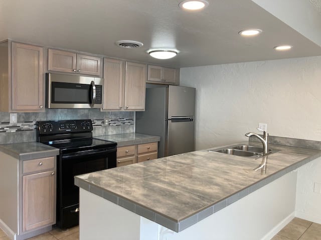 Building Photo - 3416 N 44th St Rental