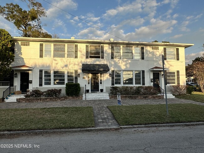Building Photo - 1641 Larue Ave Unit 3 Rental