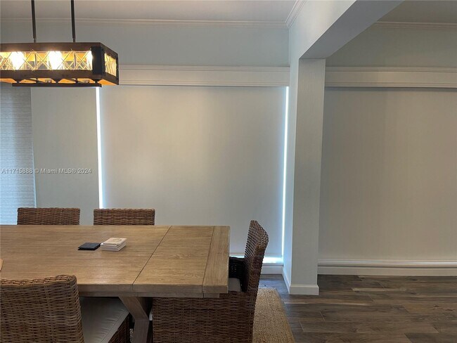 Photo - 1775 Harbourview Dr Unit 11