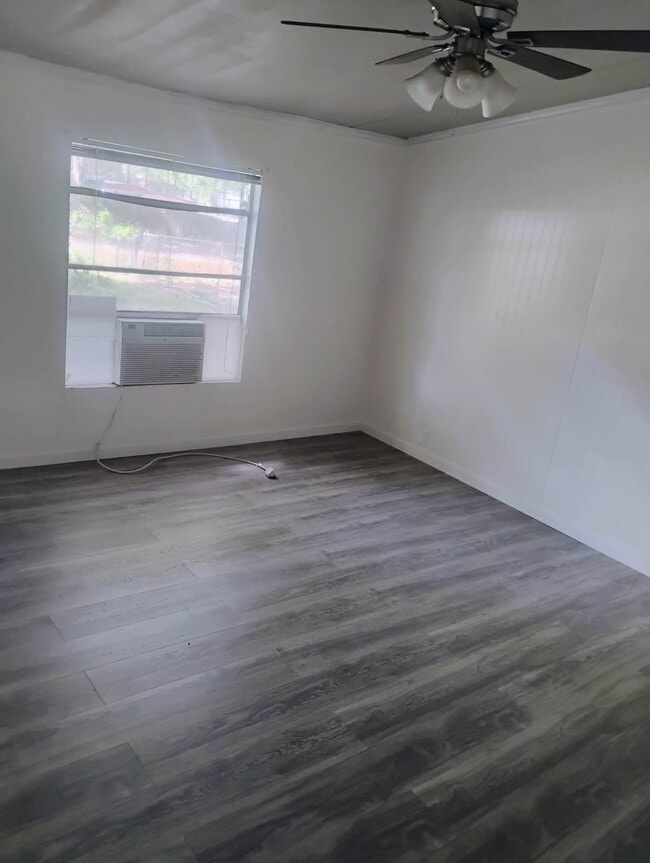 Photo - 136 Birchwood Dr