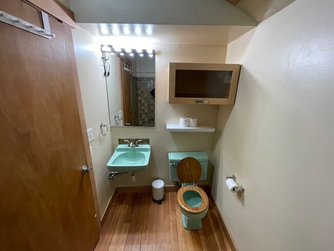 Photo - 5535 NE Prescott St Unit B