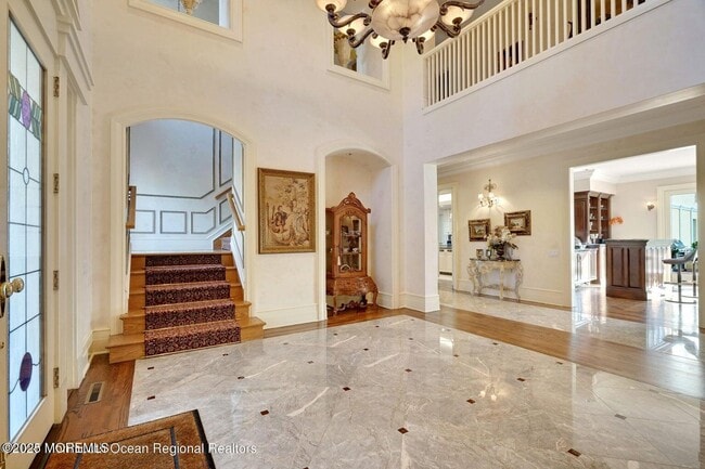 Photo - 758 Roseld Ave