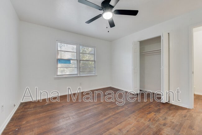 Photo - 867 Odie Dr