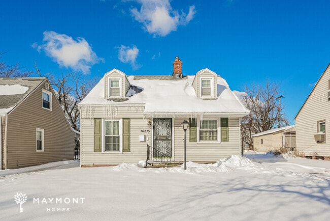 Building Photo - 16315 Westview Ave