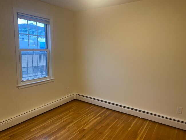 Photo - 172 N Beacon St Unit 1