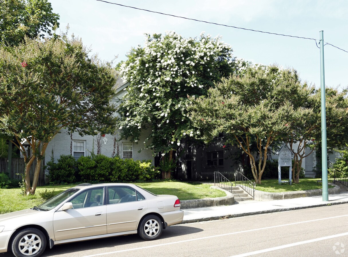 Photo - Weybridge Apartments