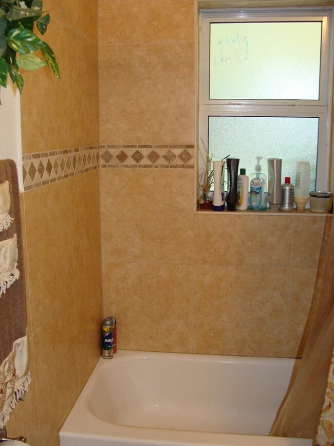 Photo - 2589 Dolphin Dr