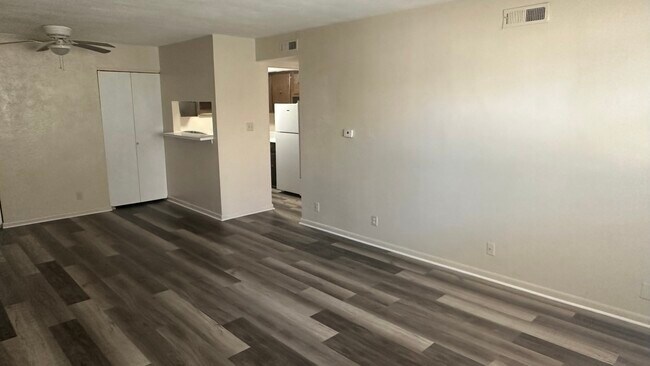 Photo - 2365 Collins Dr Unit C