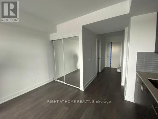 Photo - 2550 Simcoe St N Unit 319