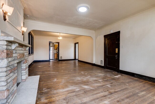 Photo - 609 E Warrington Ave Unit Apt. 1