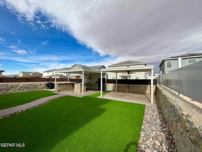 Photo - 12265 Desert Pine Ave