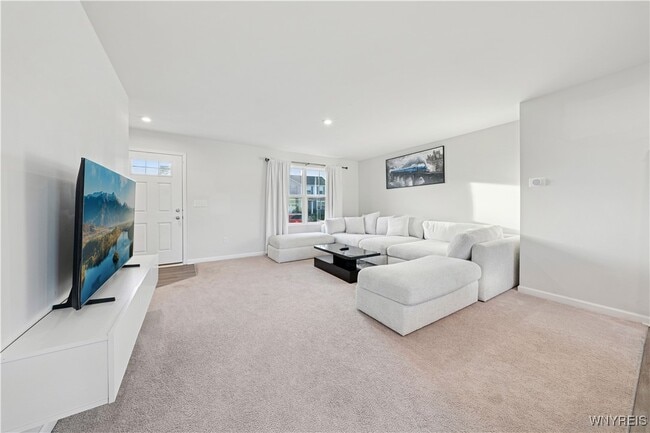 Photo - 32 Florence Ln