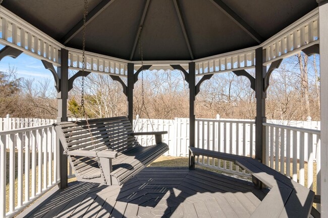 Photo - Ridgewood Senior (55+)