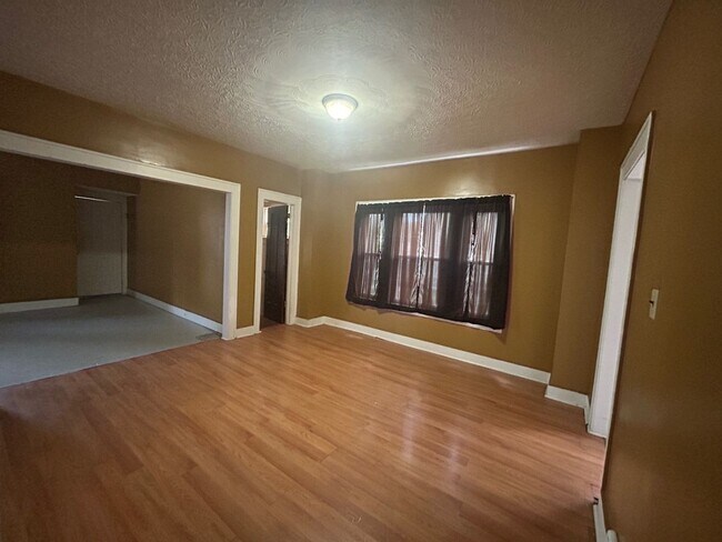 Photo - 13436 Hartford Rd Unidad 1 - Lower