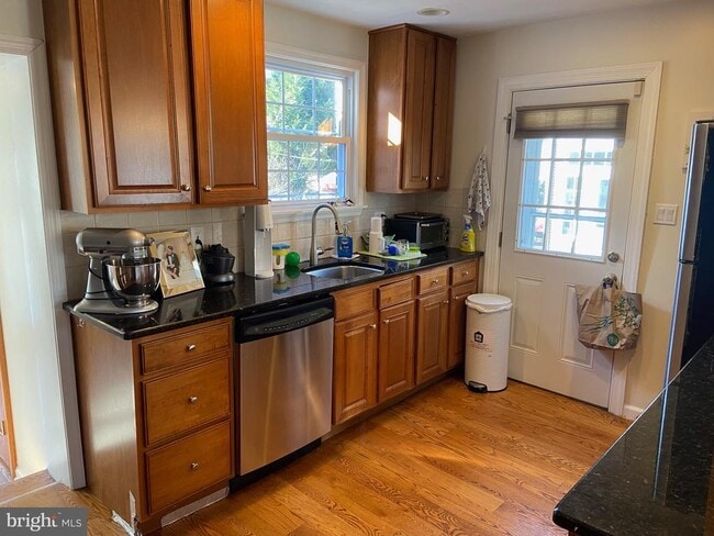 Photo - 1524 Knox Rd