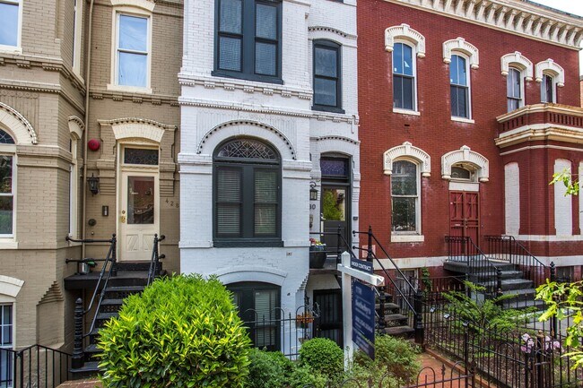 Photo - Marvelous Modern Mt Vernon Two-Bedroom!
