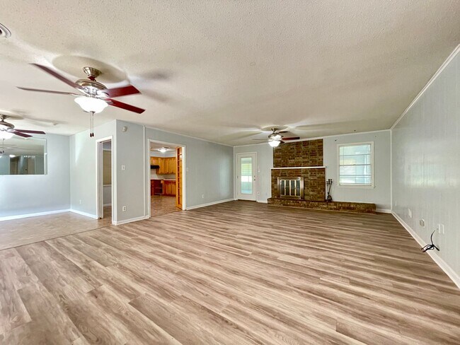 Photo - 136 Rwe Jones Dr Unit 136 RWE Jones Dr