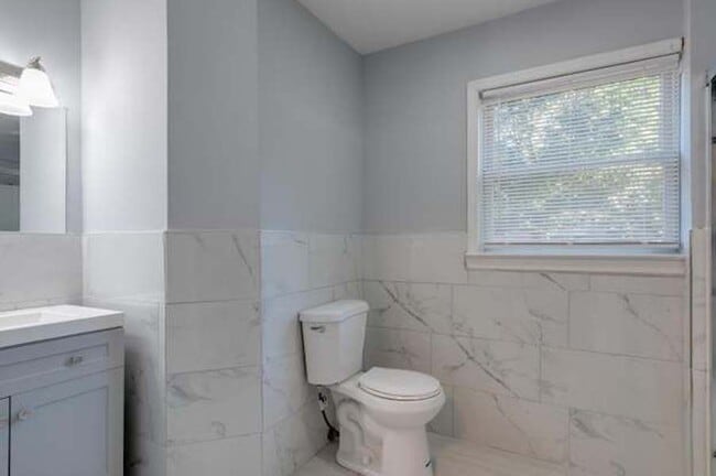 Photo - 1220 N 42nd St
