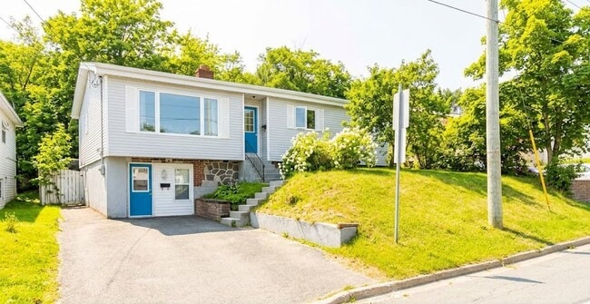 Building Photo - 43 Larkhall St Unit A