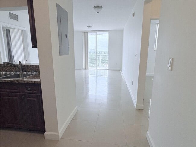 Photo - 2600 SW 27th Ave Unit 1004