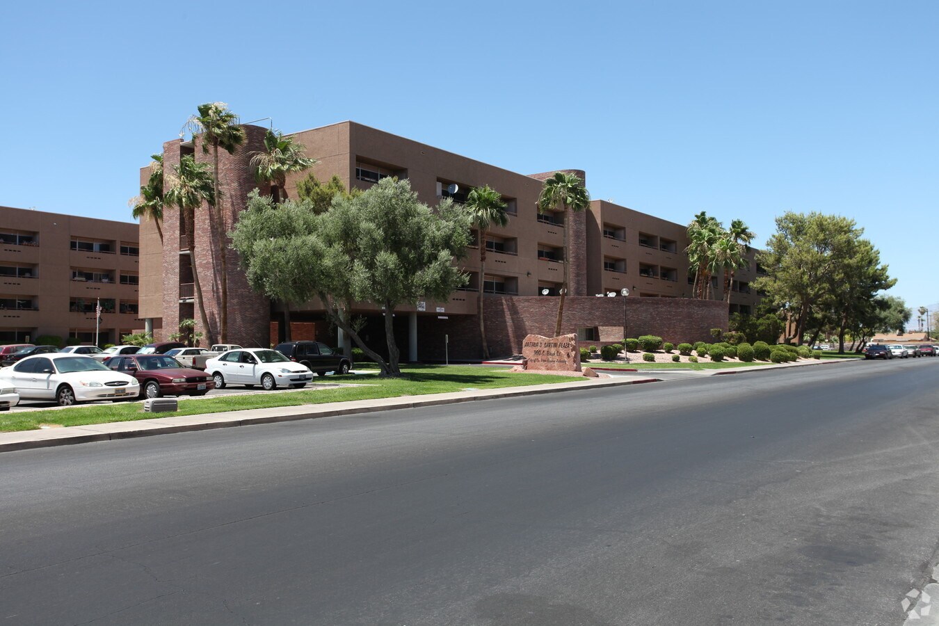 Photo - Arthur D. Sartini Plaza Apartments
