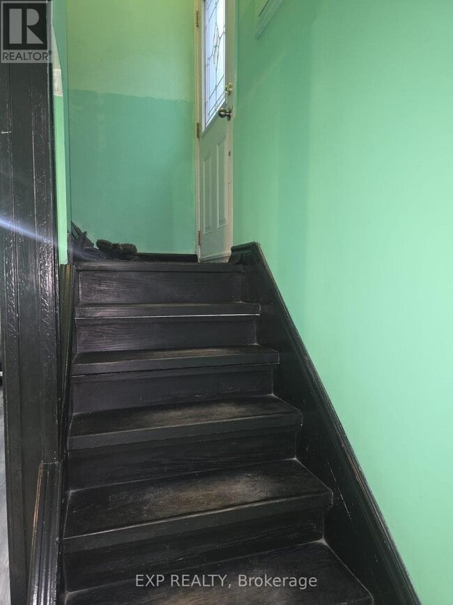 Photo - 74 Ranstone Gardens