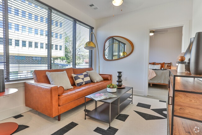 1BR, 1BA - S2