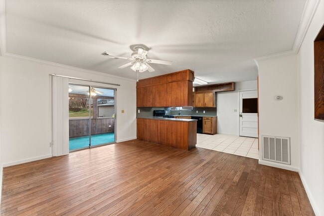 Photo - 26789 Hanna Rd