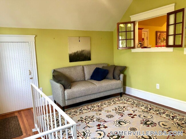 Photo - 72 Powder House Blvd Unidad 3