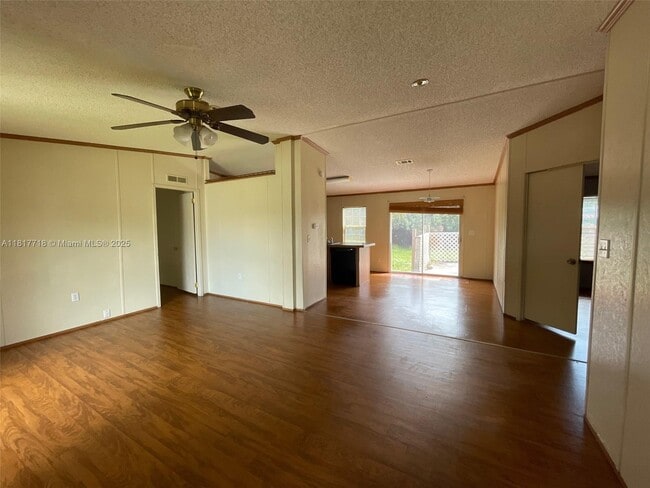 Photo - 11864 Atlantic Cir House