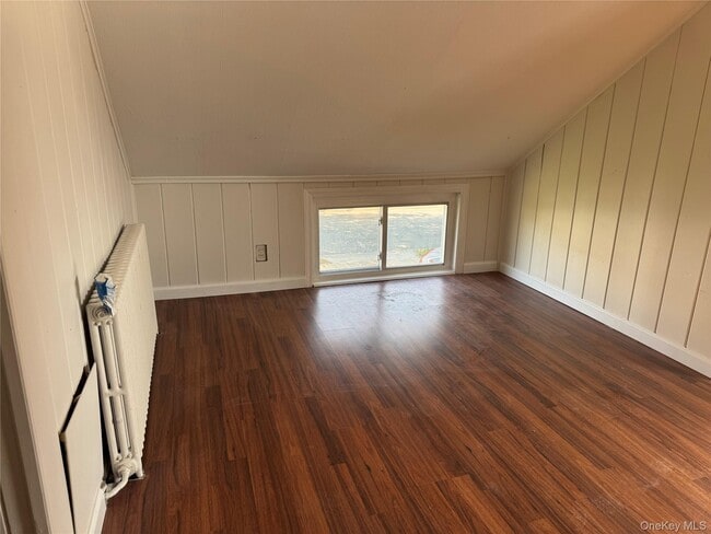 Photo - 6 Wishing Ln