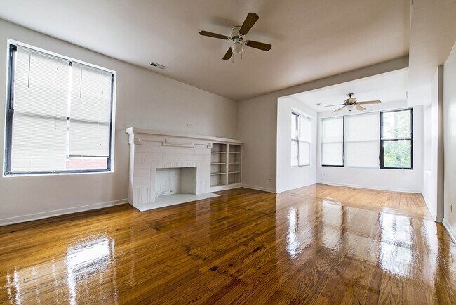 Photo - 7263 S Coles Chicago, IL 60649