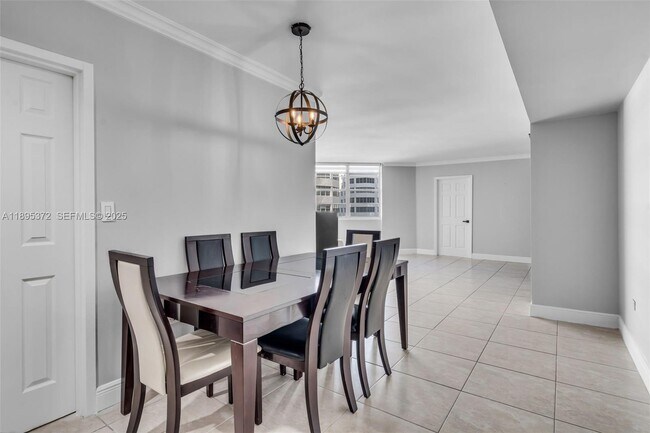 Photo - 999 Brickell Bay Dr Unit 1005