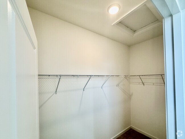 Building Photo - 15913 Misty Blue Aly Rental